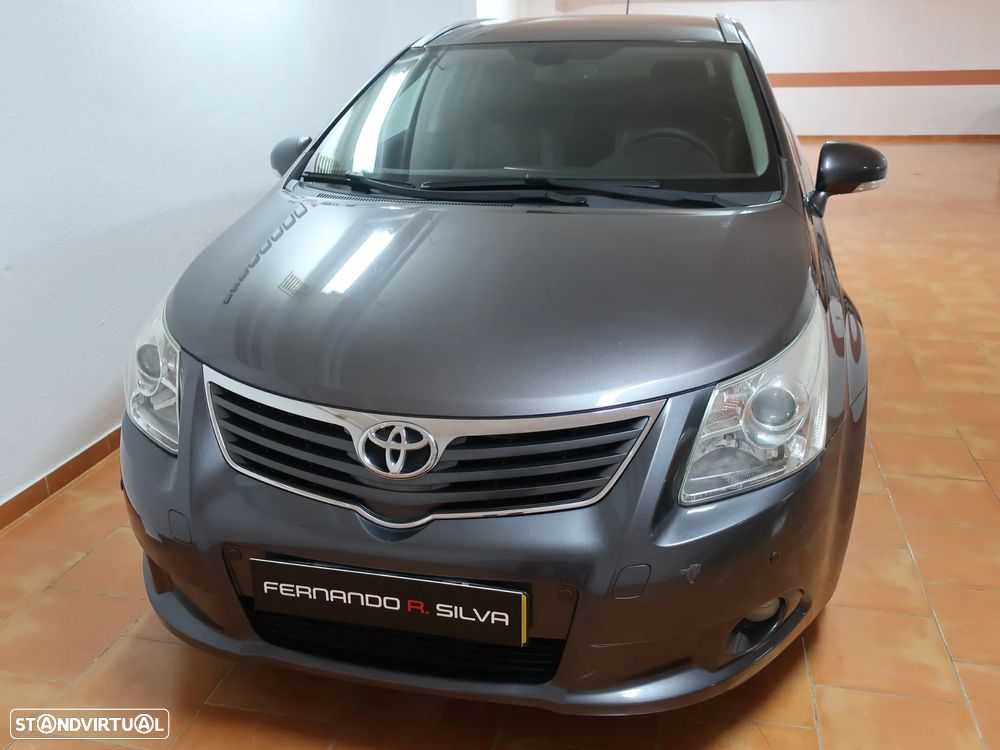 Toyota Avensis SW 2.0 D-4D Exclusive +Pele+GPS - 3