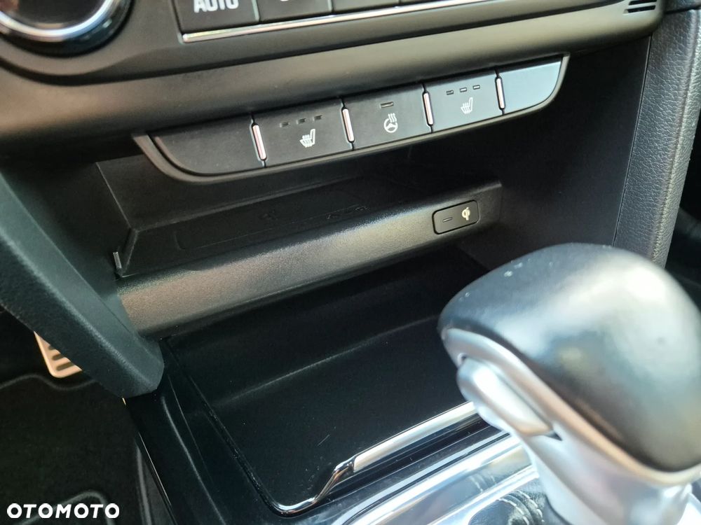 Kia ProCeed 1.6 CRDi GT Line DCT - 38