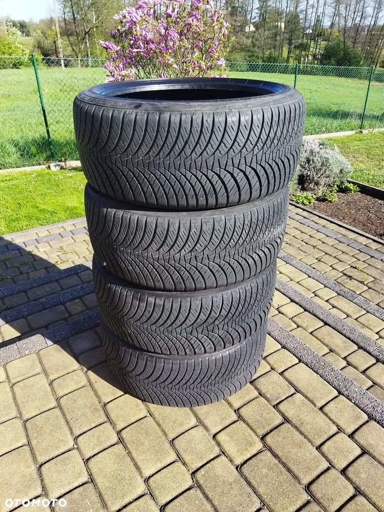 Falken Euroall Season AS210 225/40 R18 - 1