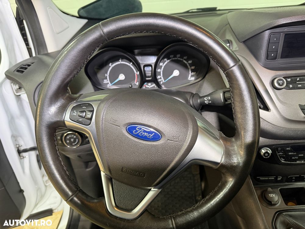 FORD Tourneo Courier 2020 — imagine 9