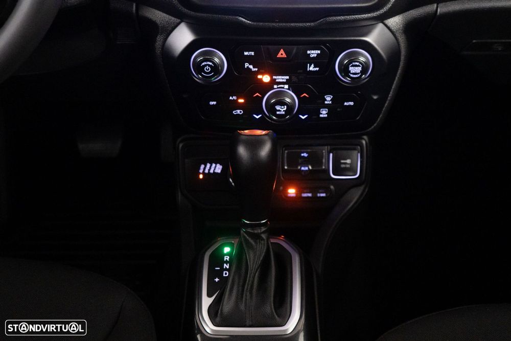 Jeep Renegade 1.3 TG Limited - 23