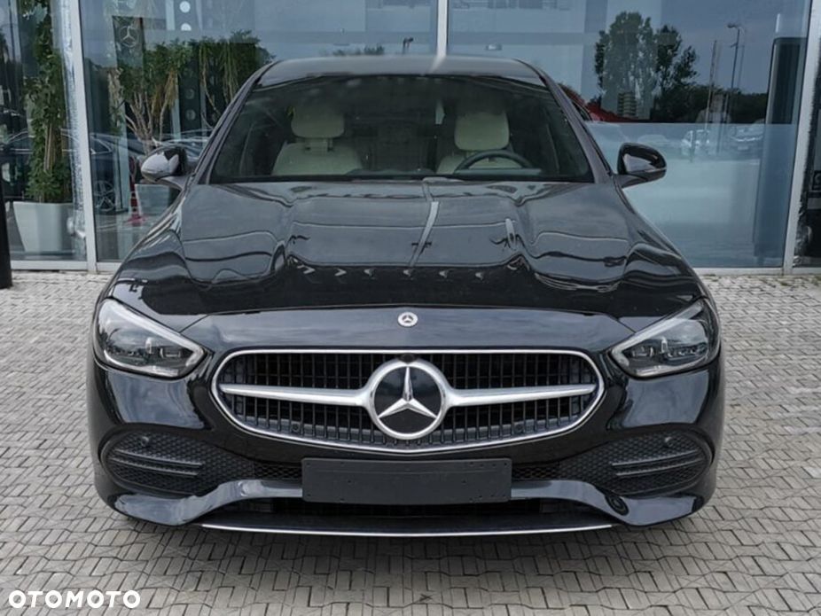 Mercedes-Benz Klasa C 200 mHEV 4-Matic Avantgarde - 3