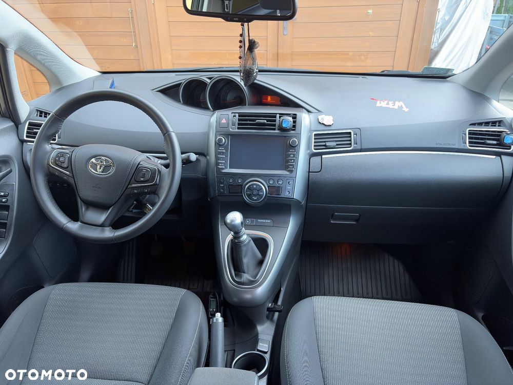 Toyota Verso 1.8 Premium 7os EU6 - 8