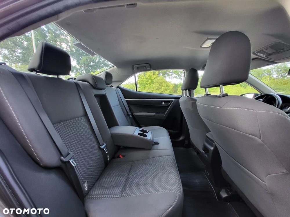 Toyota Corolla - 20