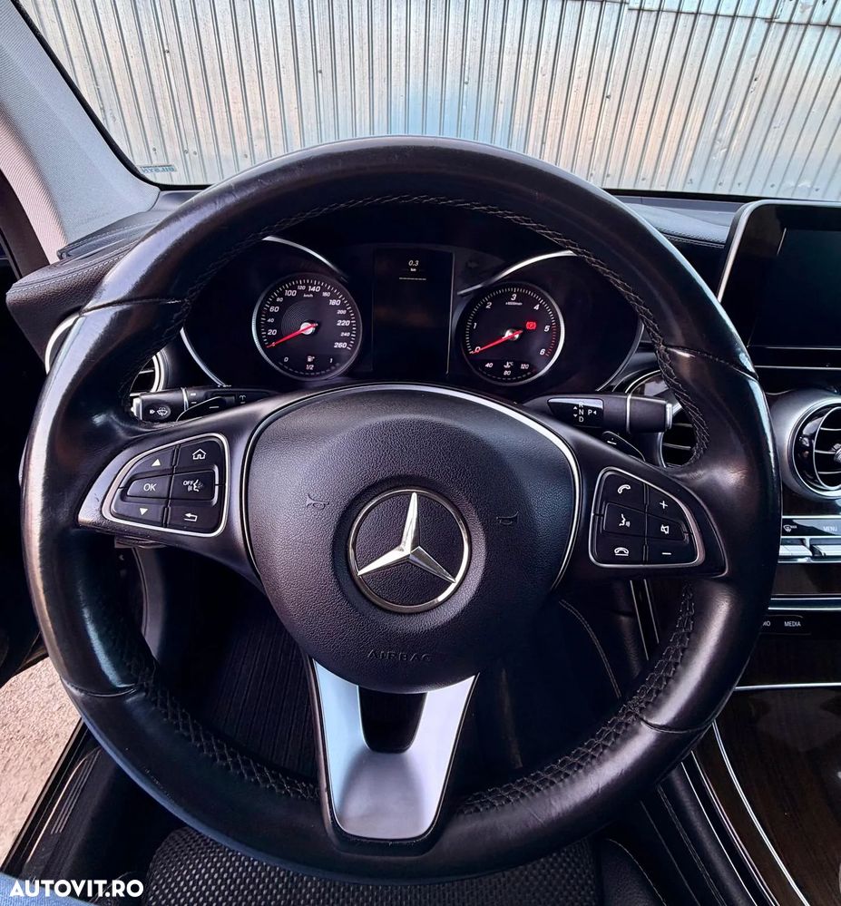 Mercedes-Benz GLC - 9