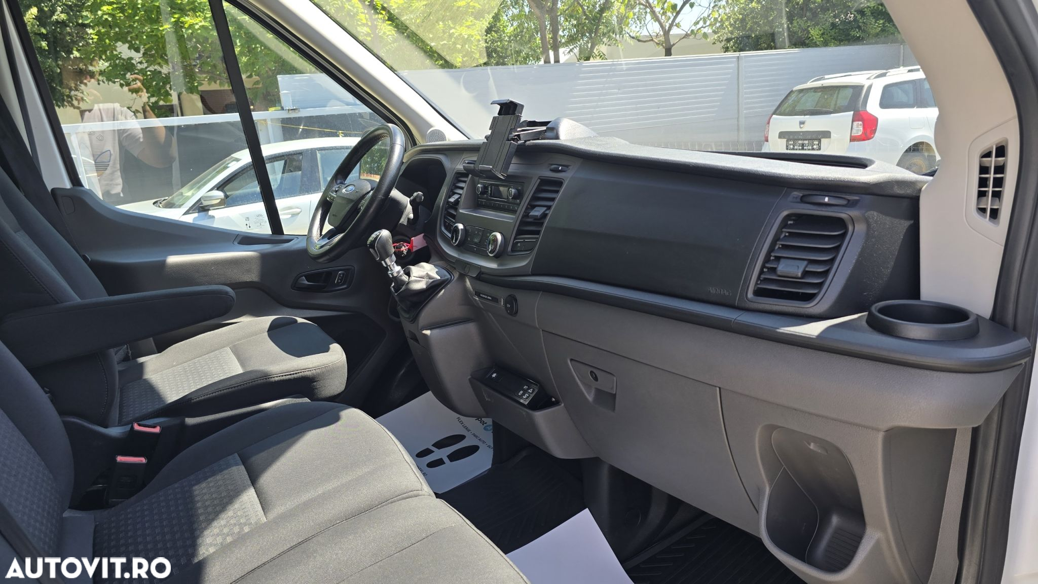 Ford Transit - 20