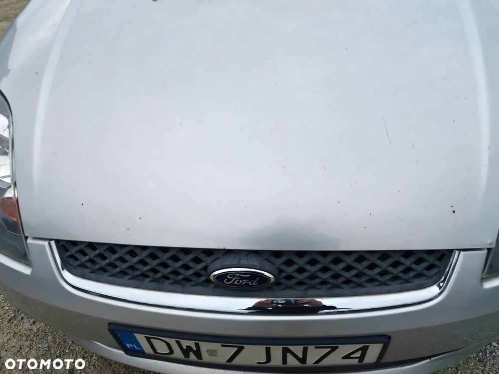 Ford Fiesta - 2