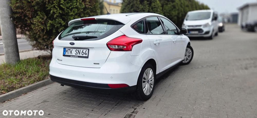 Ford Focus 1.0 EcoBoost Start-Stopp-System Ambiente - 13