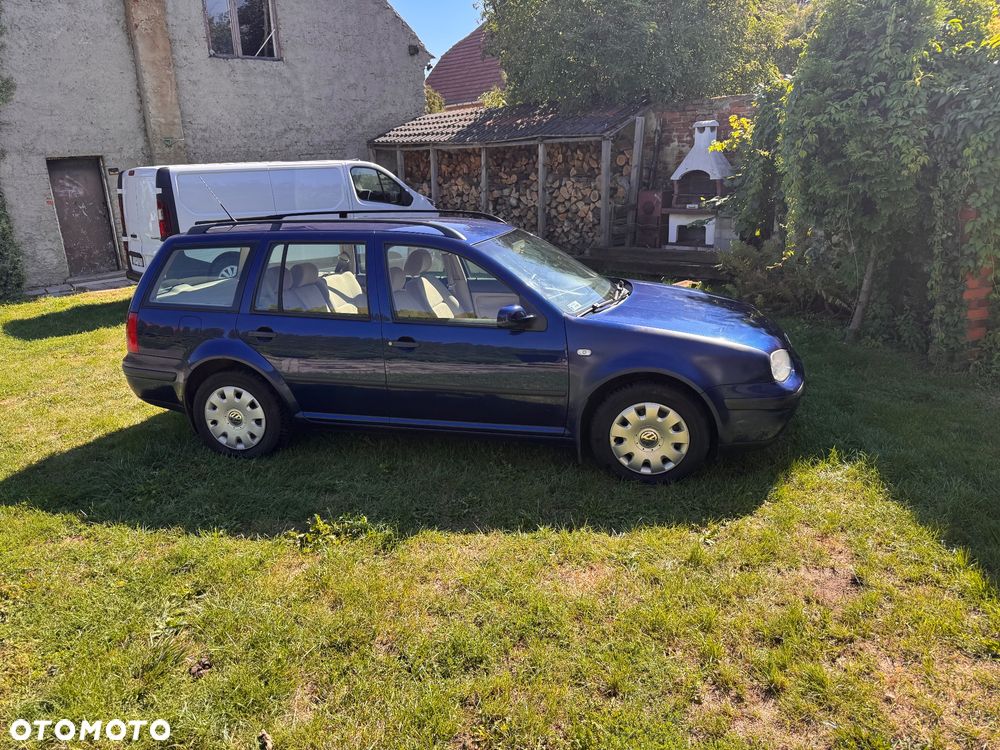 Volkswagen Golf 1.9 TDI Comfortline - 19