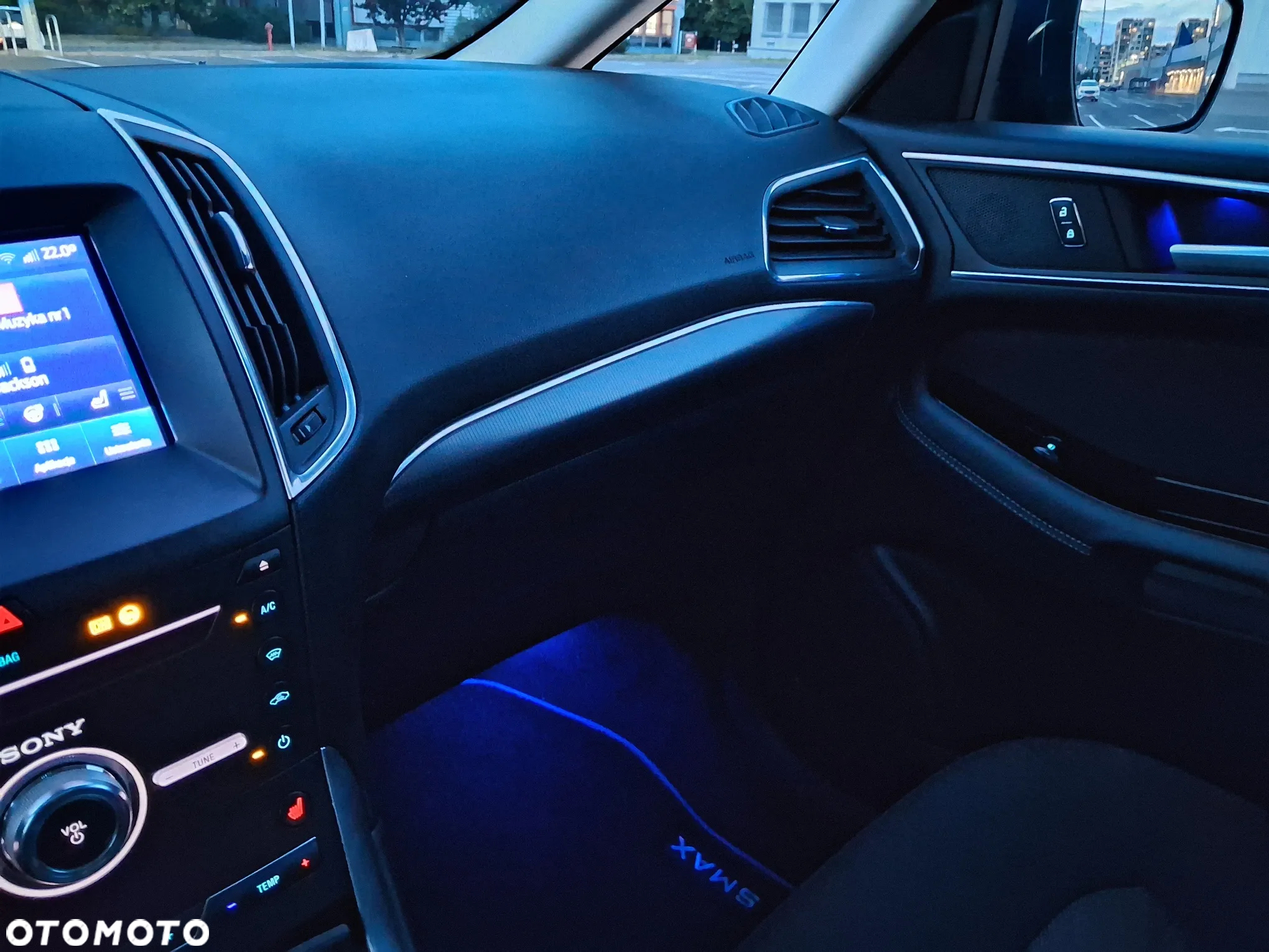 Ford S-Max 2.0 EcoBlue Titanium - 21