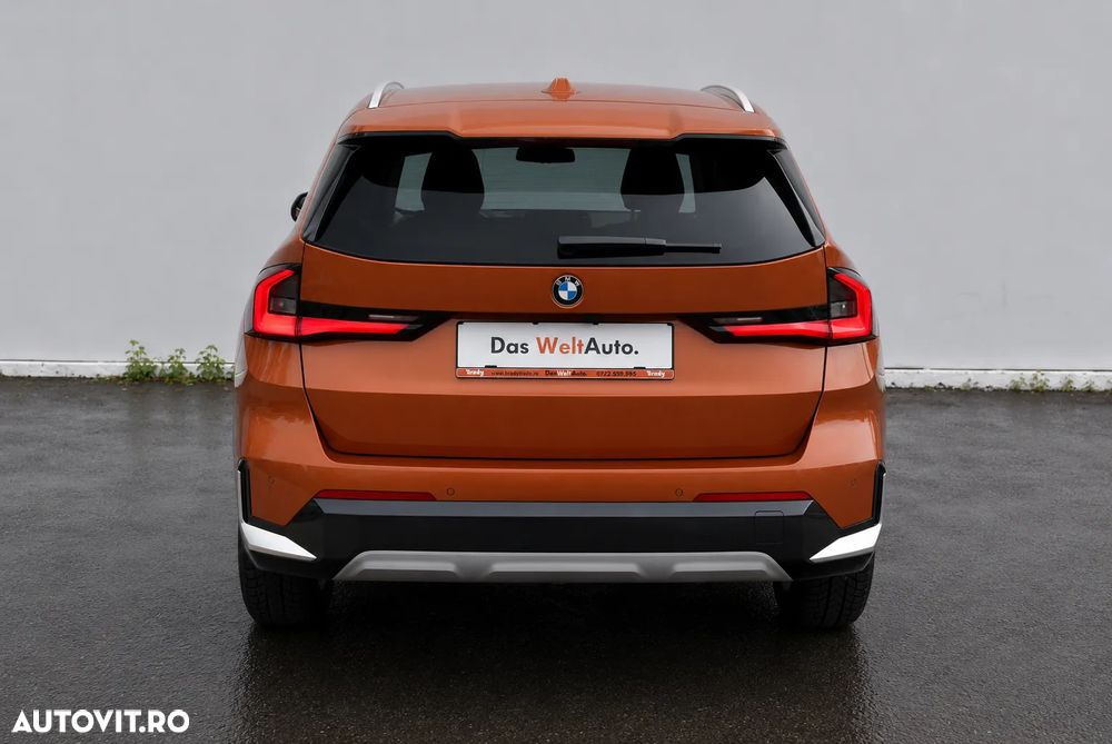 BMW X1 sDrive18d AT - 9