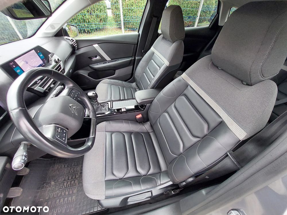 Citroën C4 1.2 PureTech Shine S&S - 12