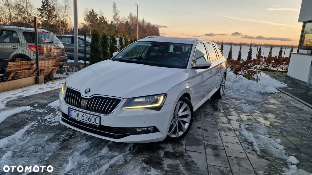 Skoda Superb 2.0 TDI Ambition DSG - 12