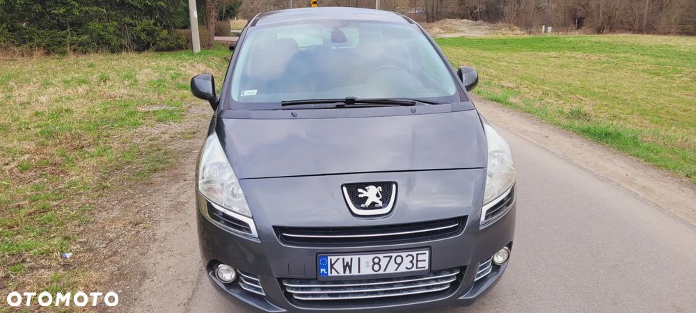 Peugeot 5008 HDI 150 Allure - 2