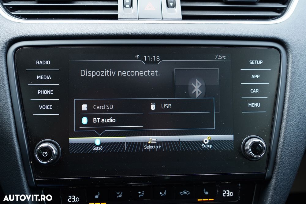 Skoda Octavia 2.0 TDI DSG Clever - 14