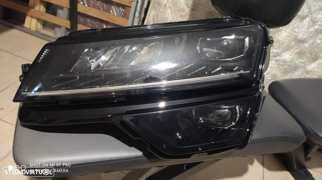 farol esquerdo full Led Skoda Karoq 57B - 2