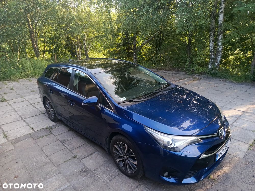 Toyota Avensis 2.0 Prestige MS - 2