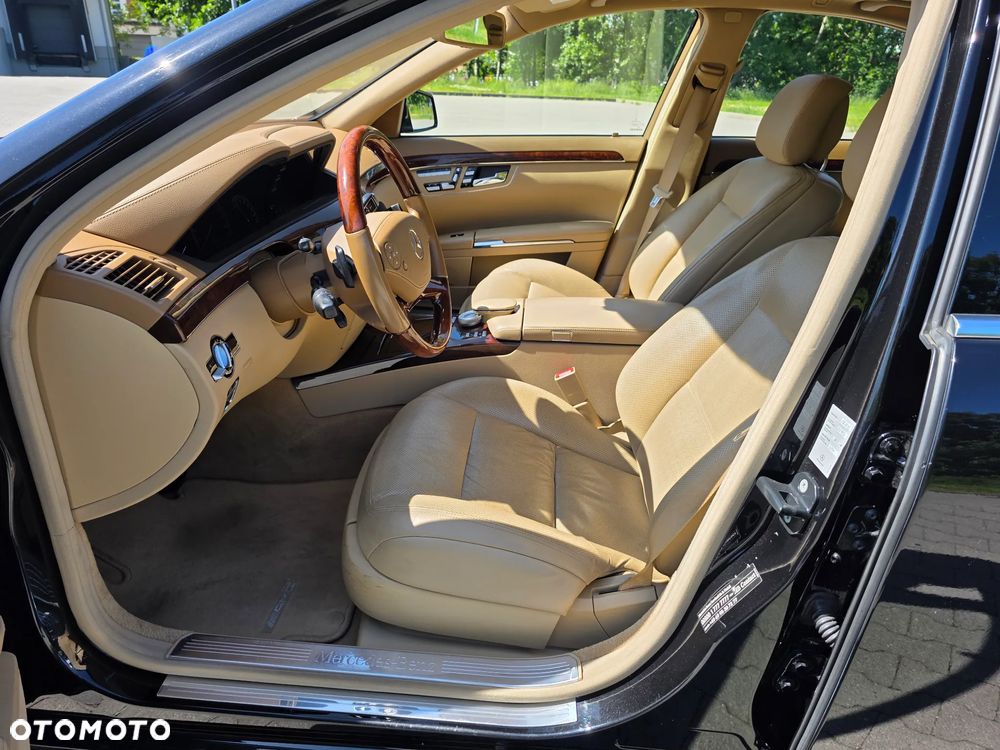 Mercedes-Benz Klasa S 500 BlueEFFICIENCY 4-Matic - 17