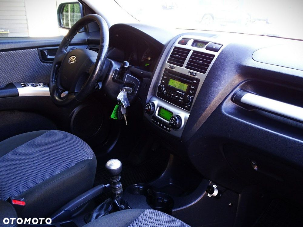 Kia Sportage - 16