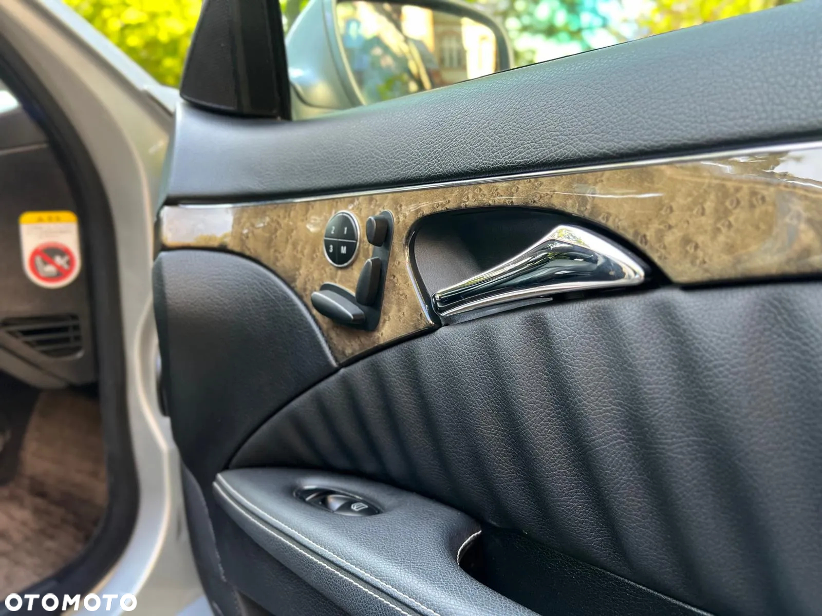 Mercedes-Benz Klasa E 500 T 7G-TRONIC Avantgarde - 22