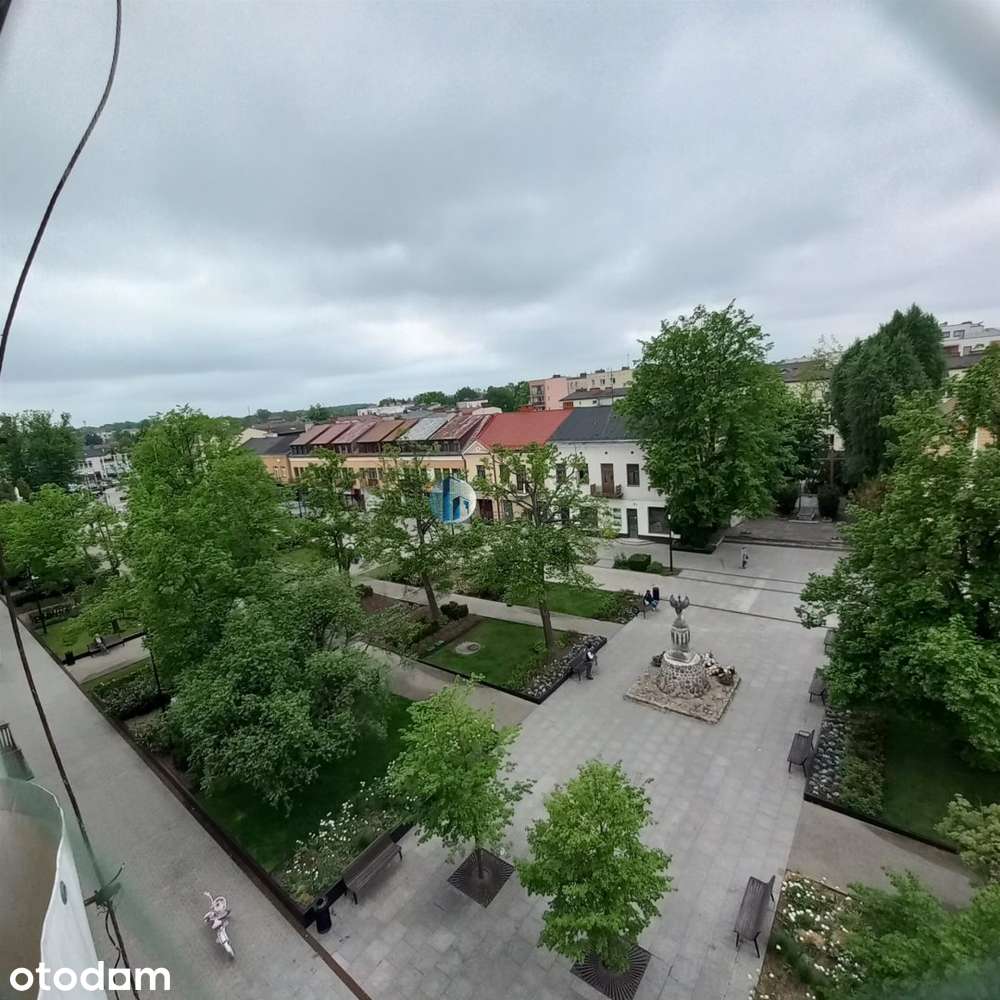 Centrum, 2 pokoje, balkon
