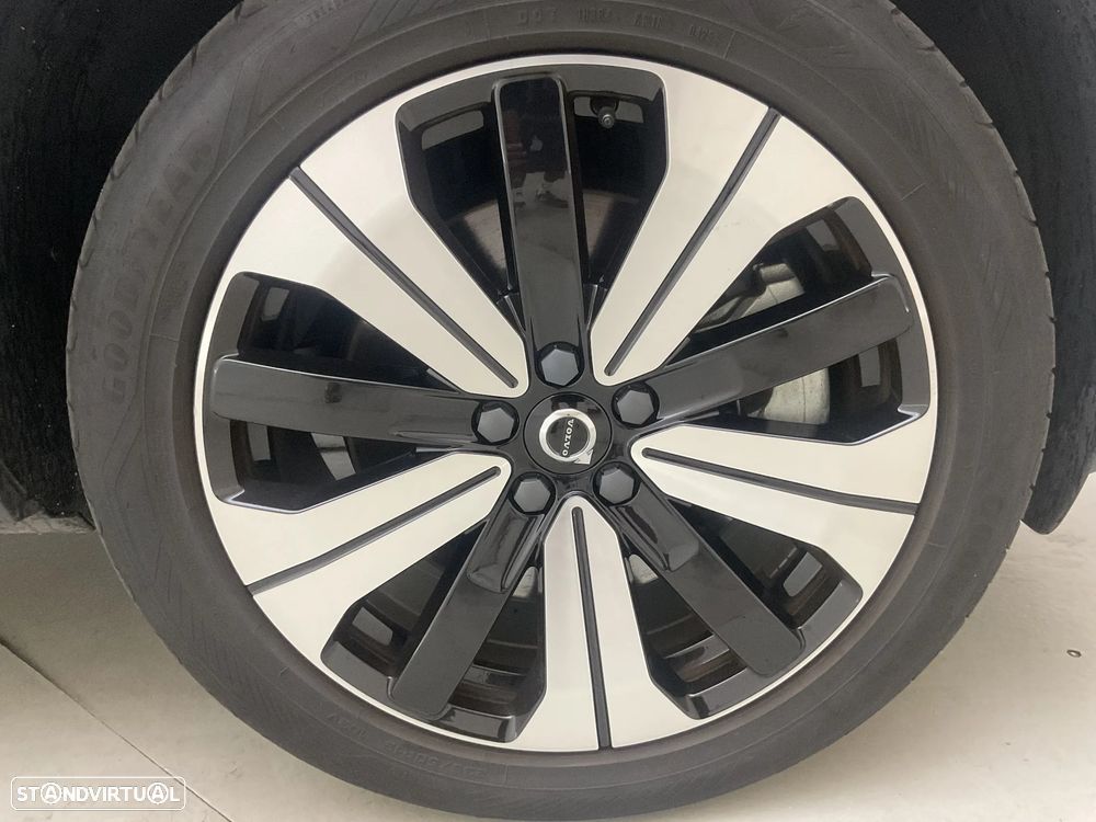 Volvo C40 Recharge Core - 14