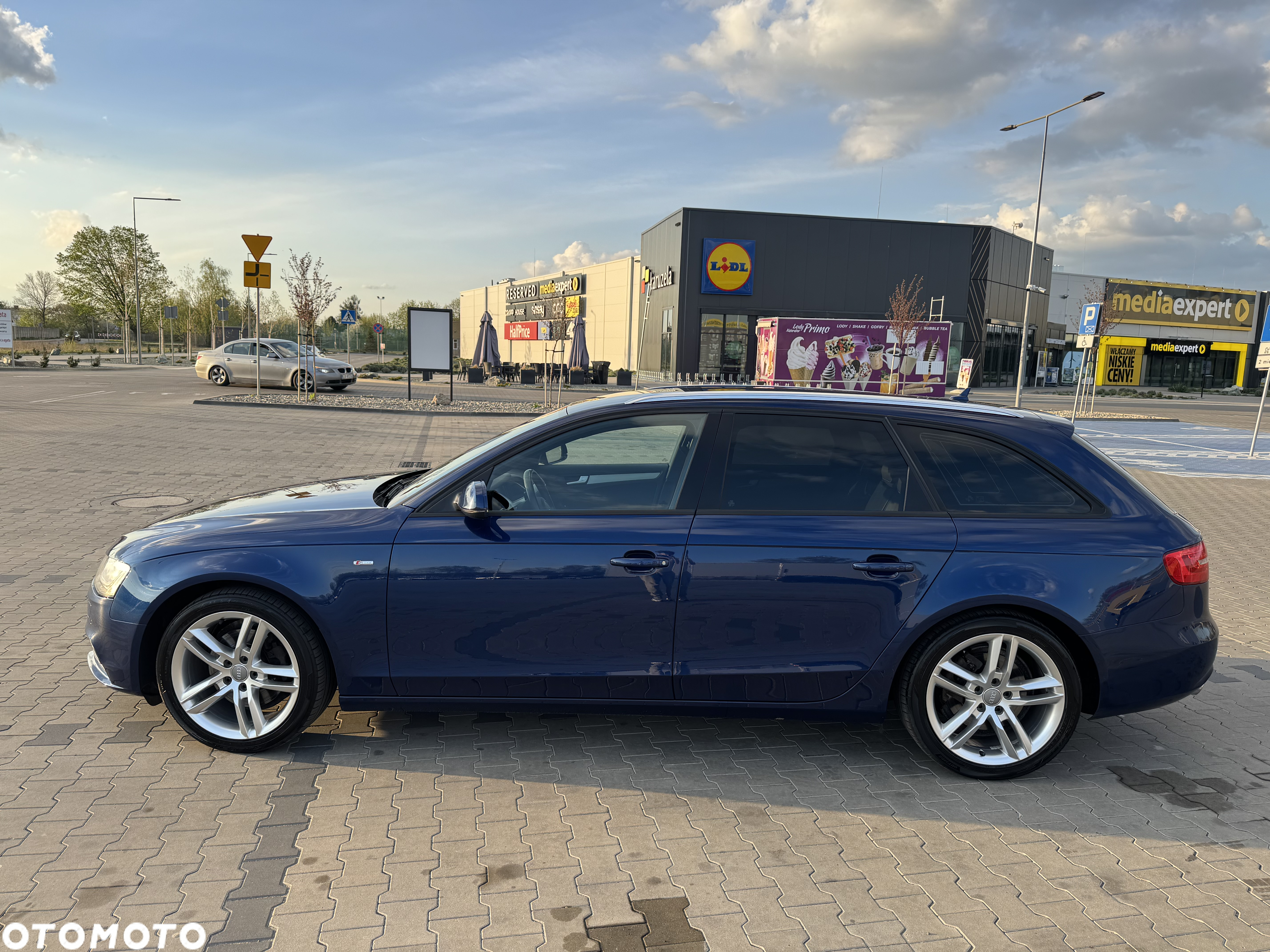 Audi A4 Avant 2.0 TDI DPF quattro S tronic Ambition - 2