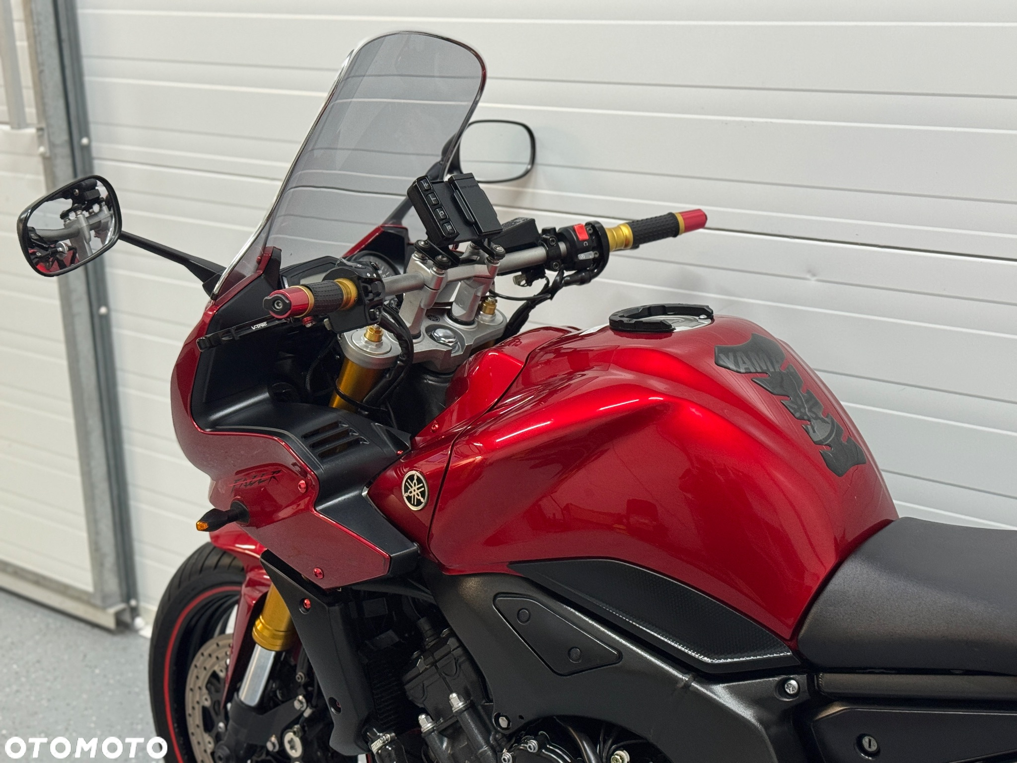 Yamaha FZ - 14