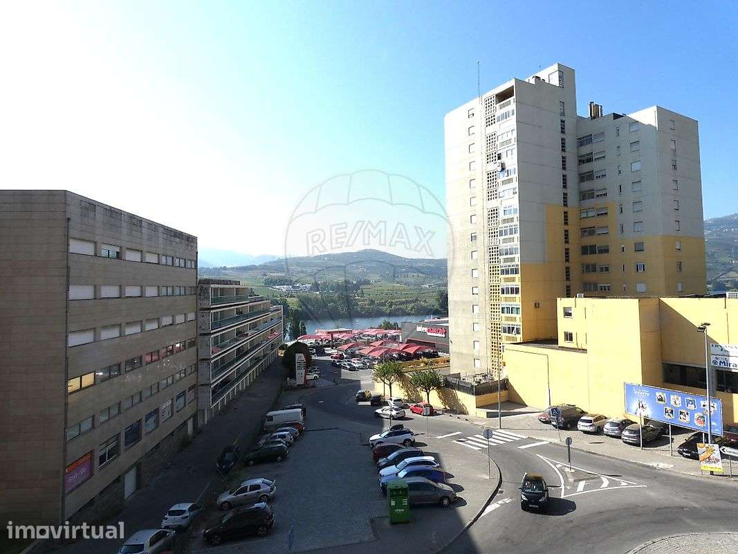 Apartamento T4 para venda - Grande imagem: 2/23
