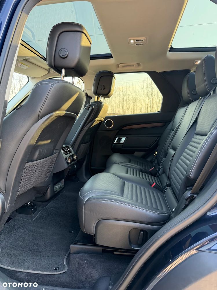 Land Rover Discovery 3.0 D250 mHEV R-Dynamic SE - 12