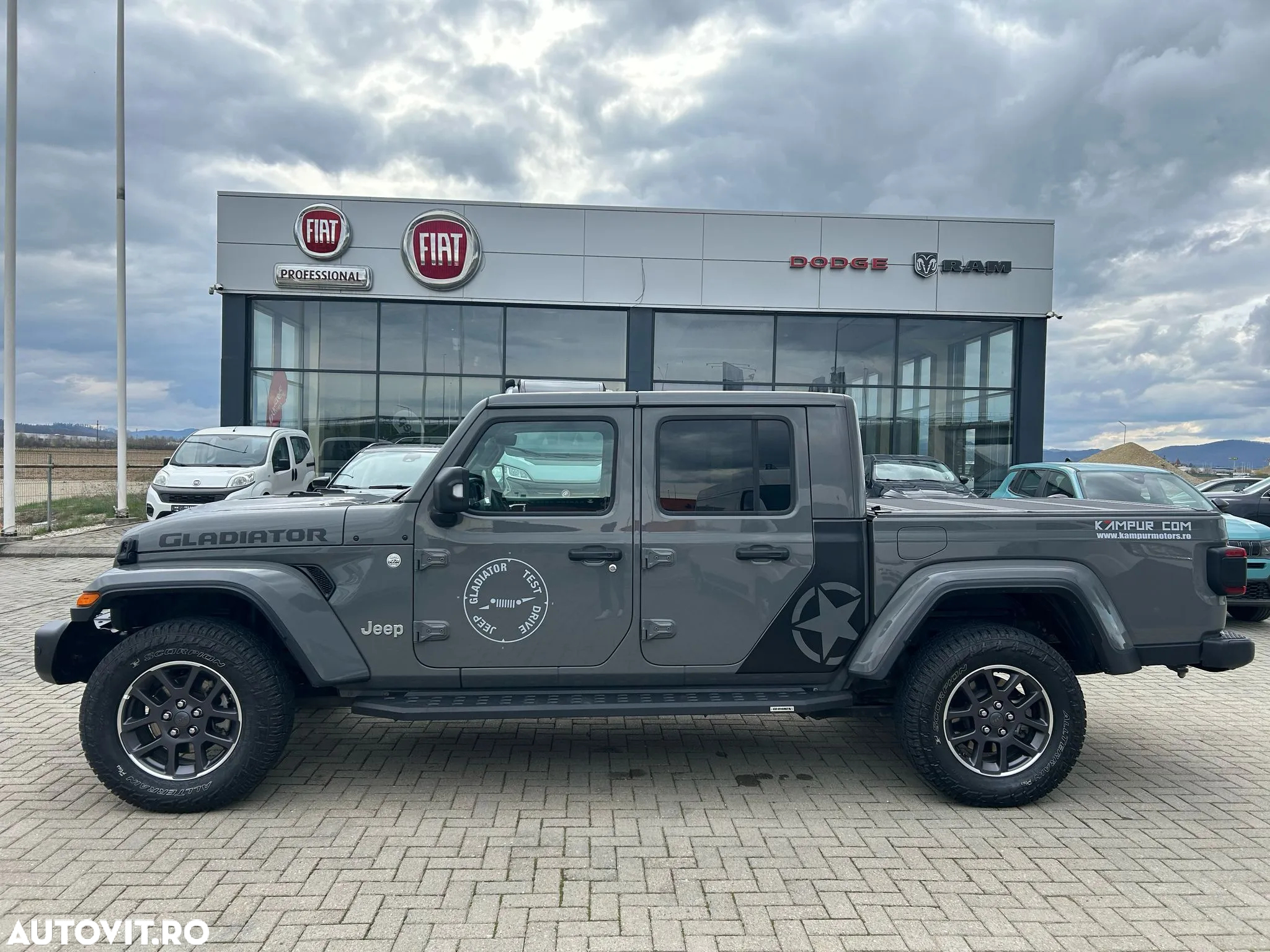 Jeep Gladiator 3.0L V6 Diesel AT8 4x4 264 CP Overland - 4