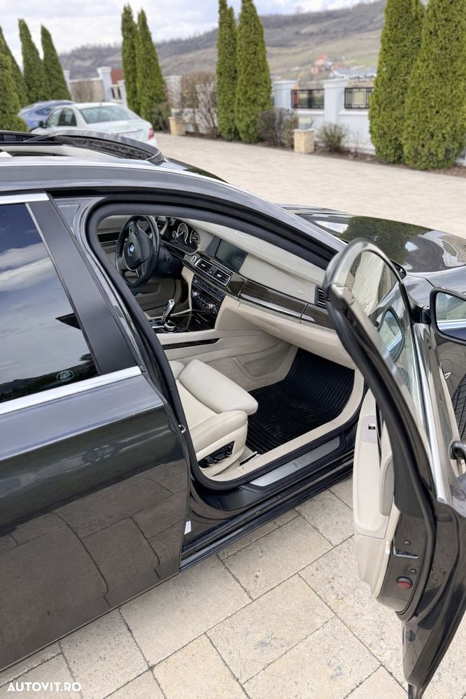 BMW Seria 7 730Ld Aut. - 9