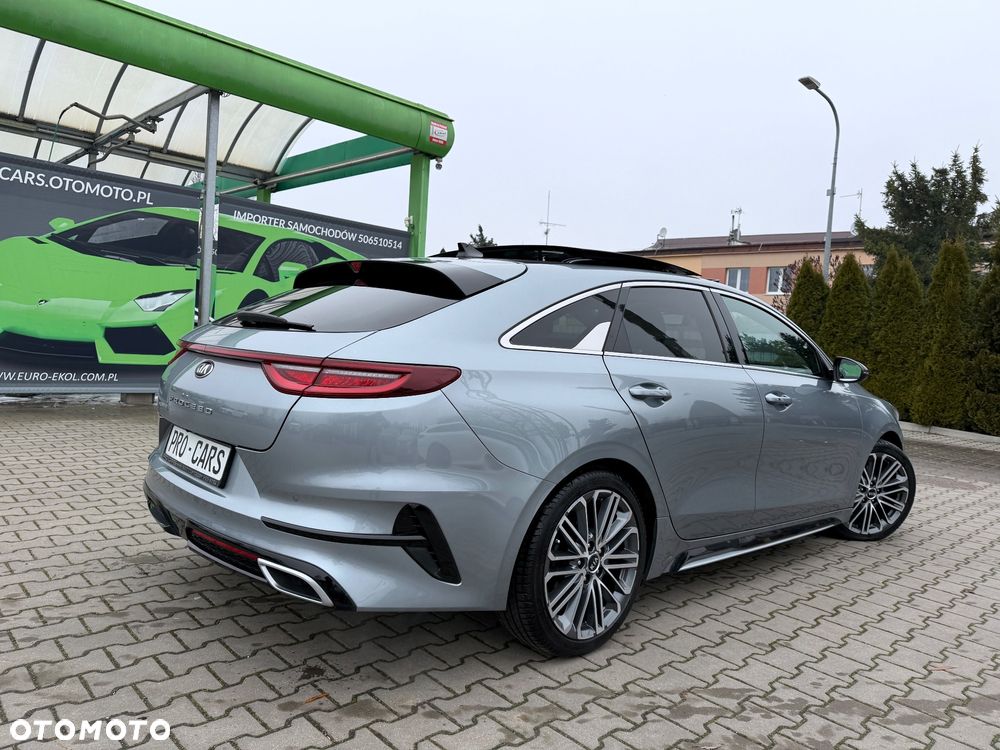 Kia ProCeed 1.5 T-GDI DCT7 OPF GT LINE - 3