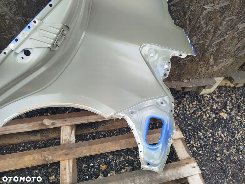 Toyota Yaris III błotnik prawy tył tylny próg Mazowieckie Warszawa - 13