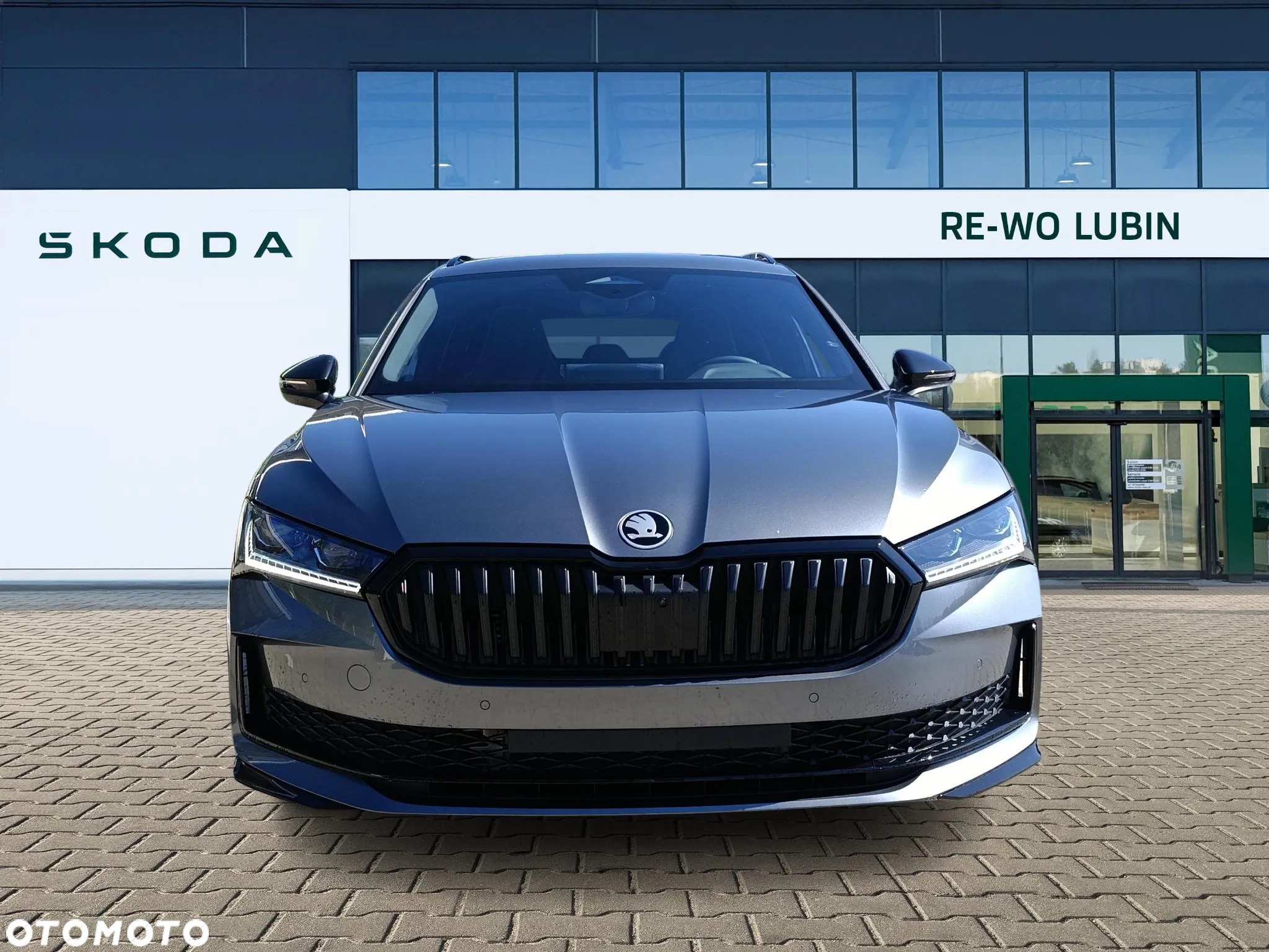 Skoda Superb 2.0 TSI Sportline DSG - 2