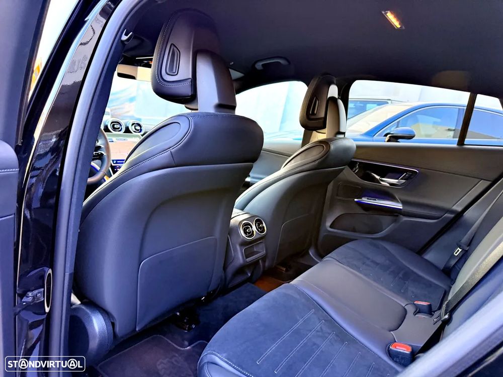 Mercedes-Benz GLC 300 de Coupe 4Matic - 33