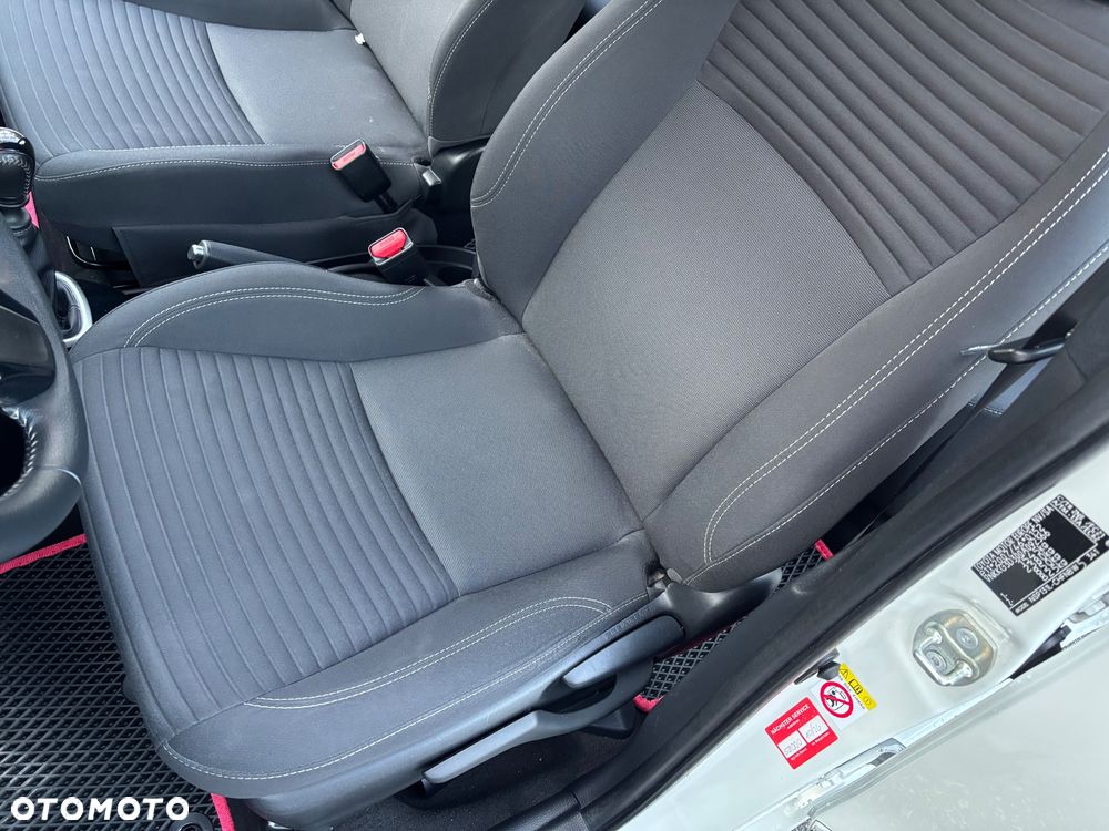 Toyota Yaris 1.5 Selection - 14