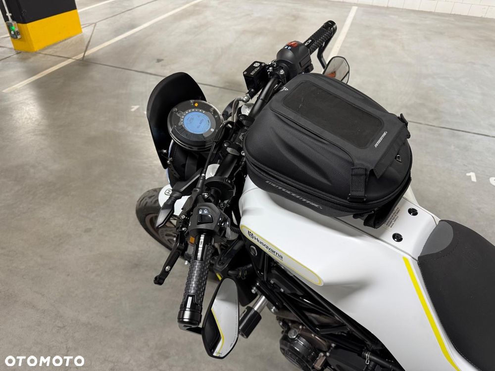 Husqvarna Vitpilen - 7