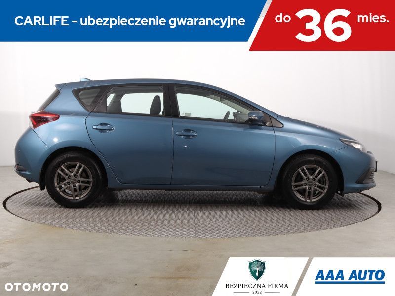 Toyota Auris - 7