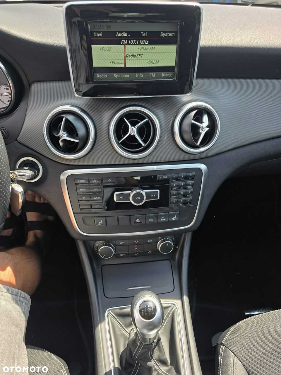 Mercedes-Benz CLA 180 - 28