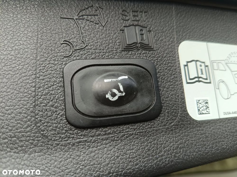 Ford Kuga 1.5 EcoBlue FWD Titanium - 31