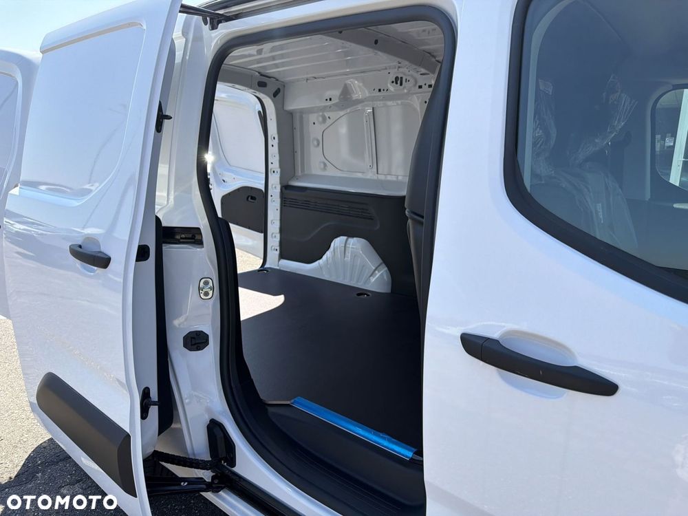 Fiat Doblo Cargo/Van - 12