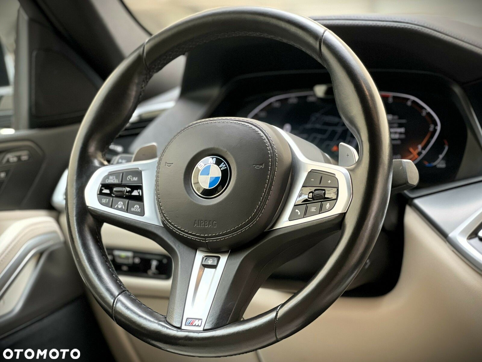 BMW X6 - 15