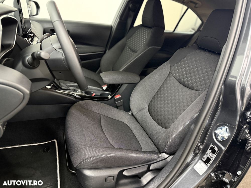 Toyota Corolla 1.8 HEV Dynamic - 9
