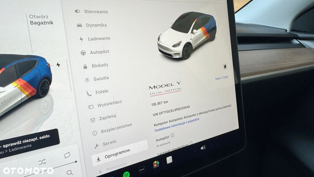 Tesla Y Performance AWD - 26