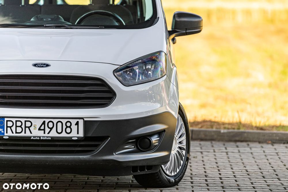 Ford Tourneo Courier 1.0 EcoBoost Trend - 10