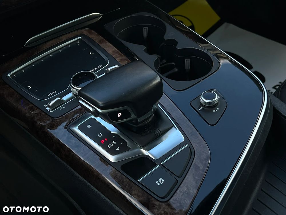 Audi Q7 - 20