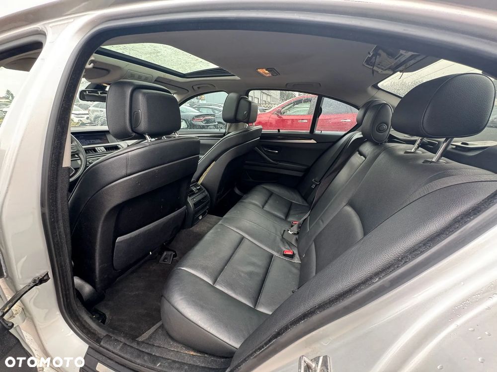 BMW Seria 5 535i - 21
