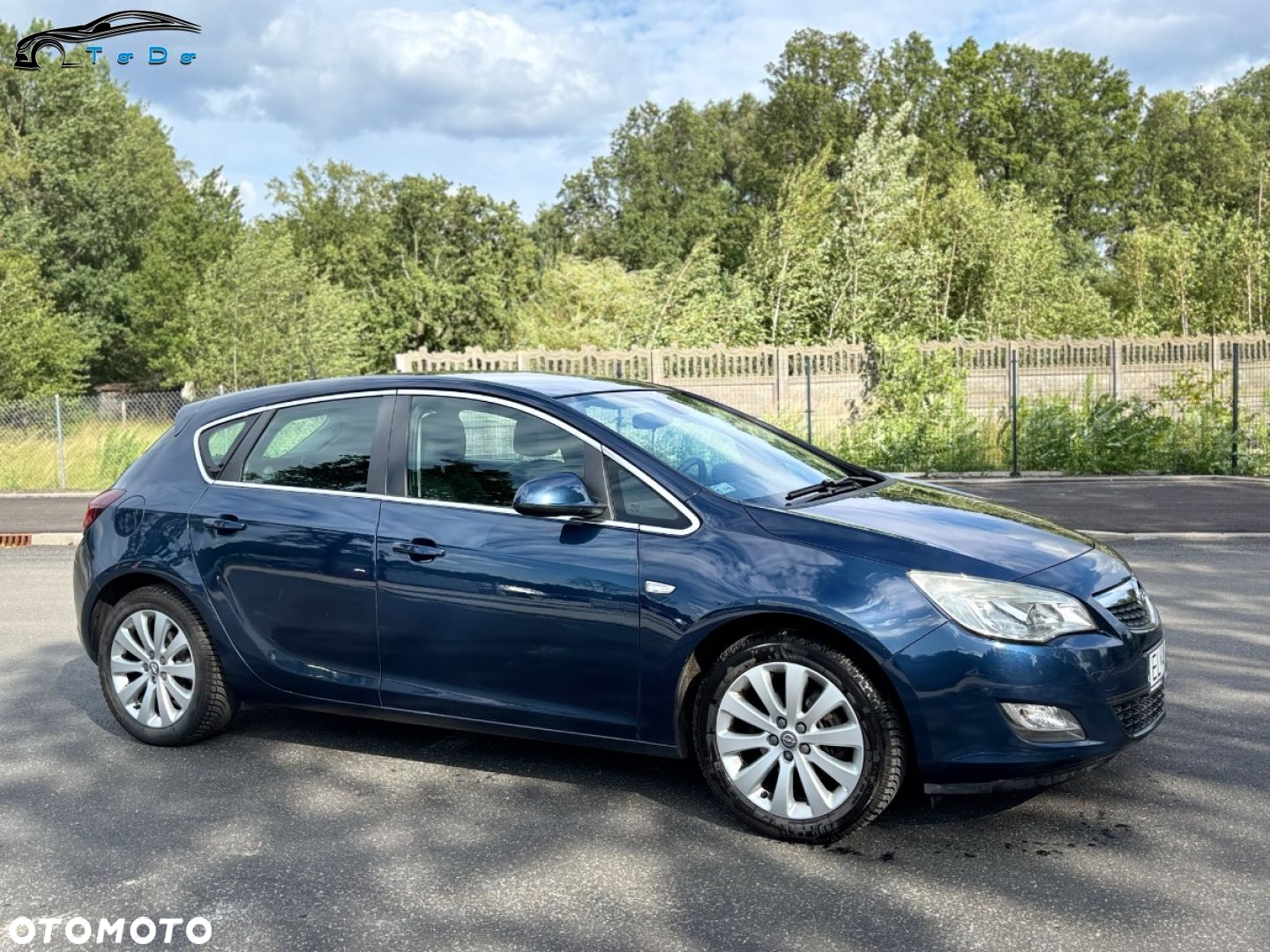 Opel Astra IV 1.6 Cosmo EU6 - 7
