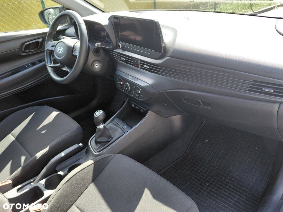 Hyundai i20 - 26